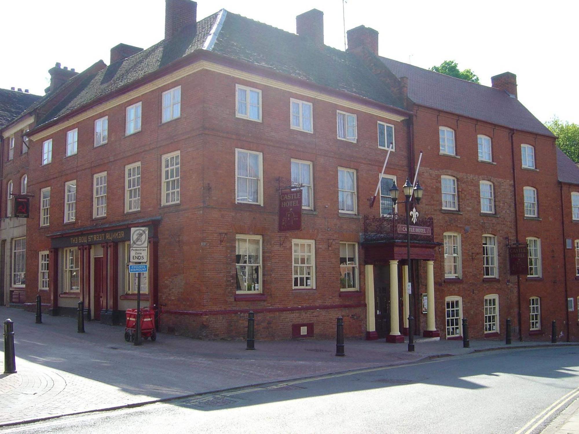Castle Hotel Tamworth Exteriör bild